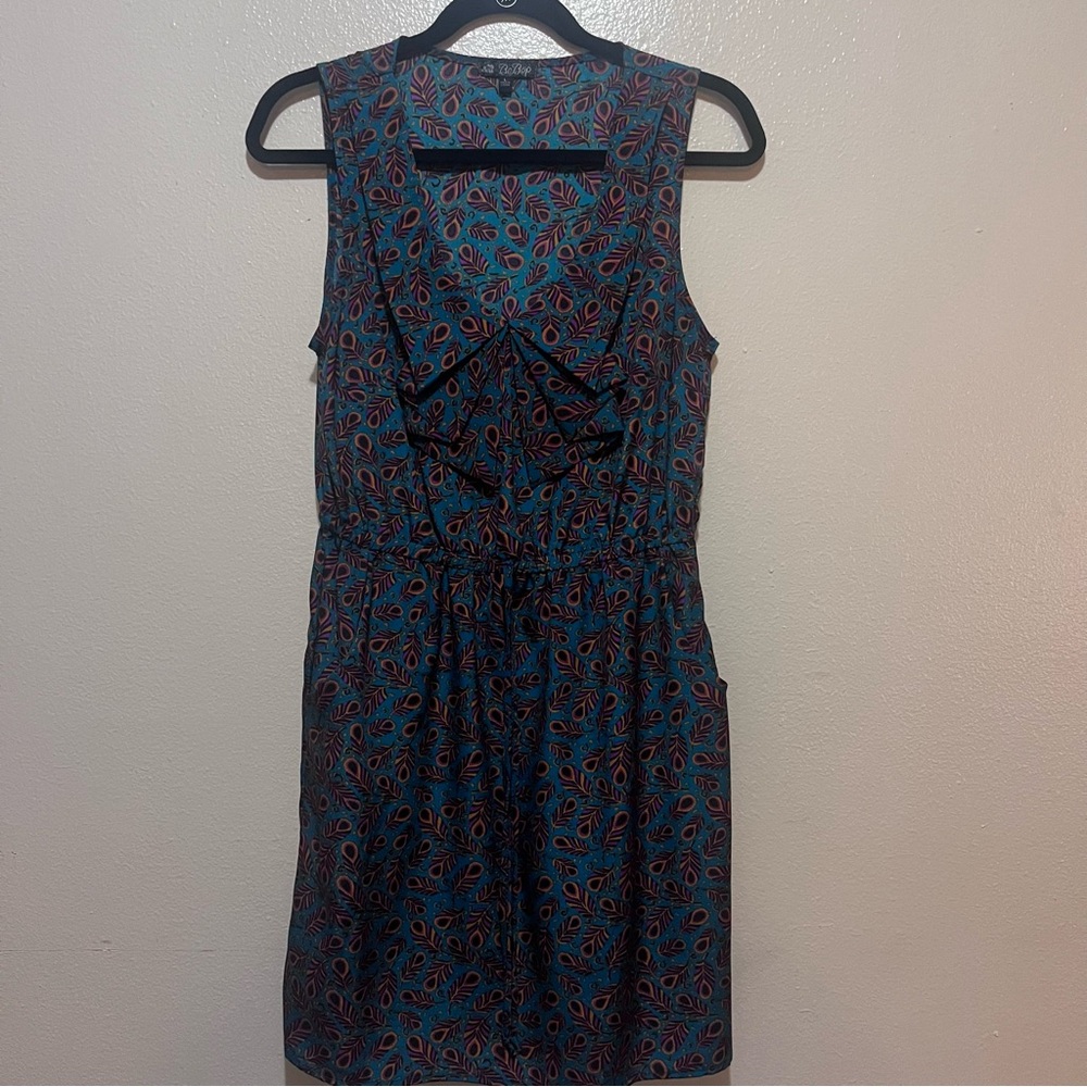 BeBop Teal Peacock Print Ruffle Front Sleeveless Dress Size‎ L